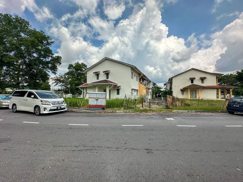 2-storey Terraced House for Sale in Seksyen 32, Kemuning Green Ville (Shah Alam) - Ajwad Azizan - PropertyGuru.com.my