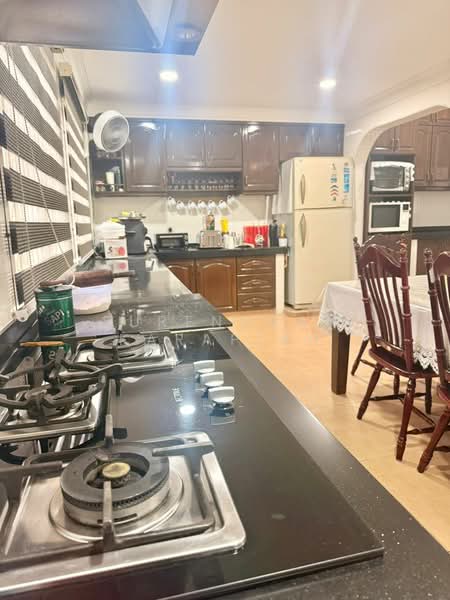 Rumah Teres 2 Tingkat untuk Dijual di Taman Tun Dr Ismail (Kuala Lumpur) - Surendran Karapiah - Kitchen - PropertyGuru.com.my