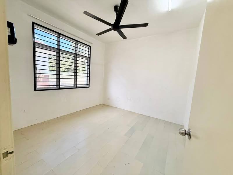 Bungalow for Sale in Mahkota Hills (Lenggeng) - Nana Cheah - PropertyGuru.com.my