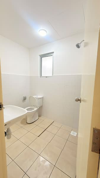 2-storey Terraced House for Rent in Iringan Bayu (Seremban) - Rohani Daud - Bathroom - PropertyGuru.com.my