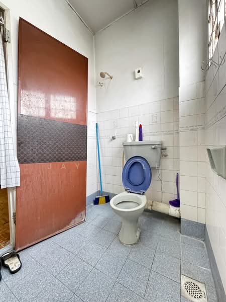 2-storey Terraced House for Sale in BANDAR PUCHONG JAYA (Puchong) - Jayden Lee - Bathroom - PropertyGuru.com.my