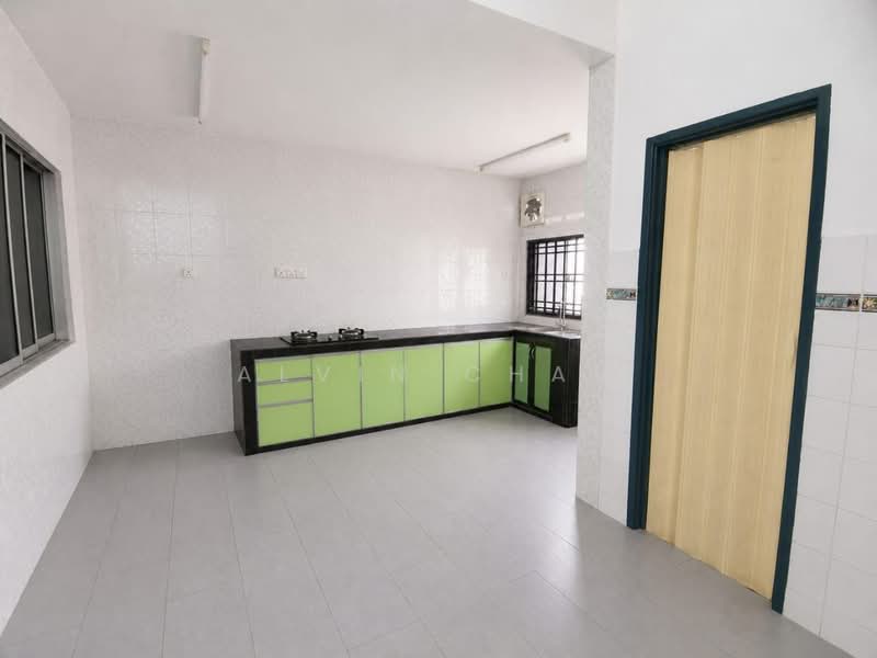 Terraced House for Rent in Taman Mutiara Rini (Skudai) - Alvin Cham - Kitchen - PropertyGuru.com.my