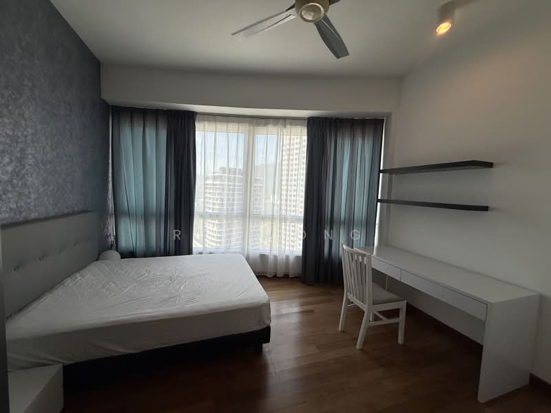 Condominium for Sale at Gurney Paragon - Ruth Ong - Bedroom - PropertyGuru.com.my