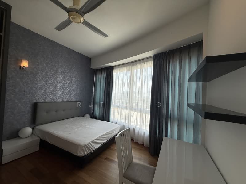 Condominium for Sale at Gurney Paragon - Ruth Ong - Bedroom - PropertyGuru.com.my