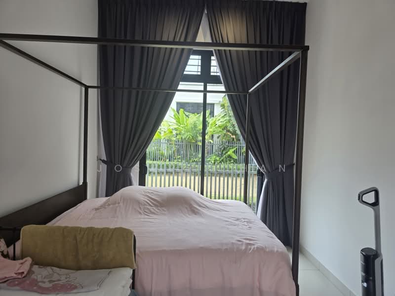 Semi-Detached House for Sale in Setia Alam (Selangor) - Joseph Chan - Bedroom - PropertyGuru.com.my