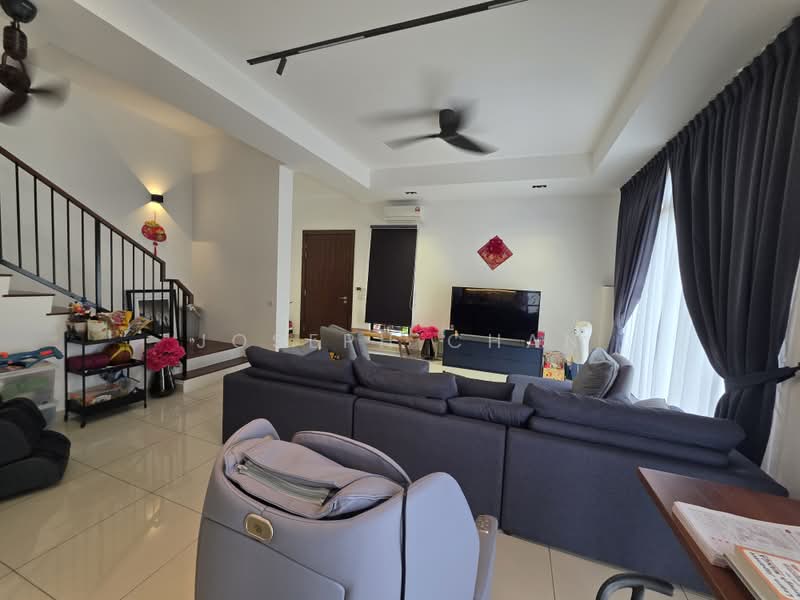 Semi-Detached House for Sale in Setia Alam (Selangor) - Joseph Chan - Living Room - PropertyGuru.com.my