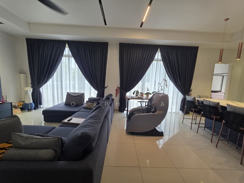 Semi-Detached House for Sale in Setia Alam (Selangor) - Joseph Chan - Living Room - PropertyGuru.com.my