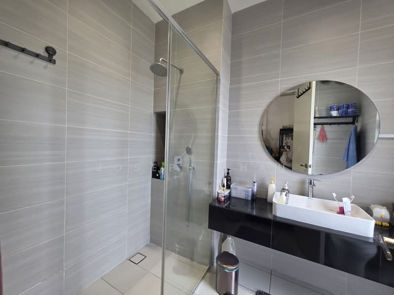 Semi-Detached House for Sale in Setia Alam (Selangor) - Joseph Chan - Bathroom - PropertyGuru.com.my