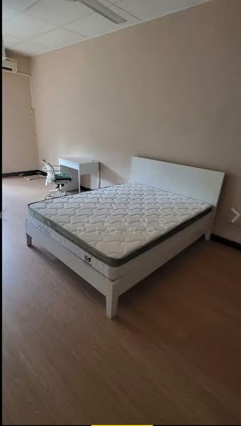 Townhouse for Rent in Petaling Jaya (Selangor) - Joanne Diong - Bedroom - PropertyGuru.com.my