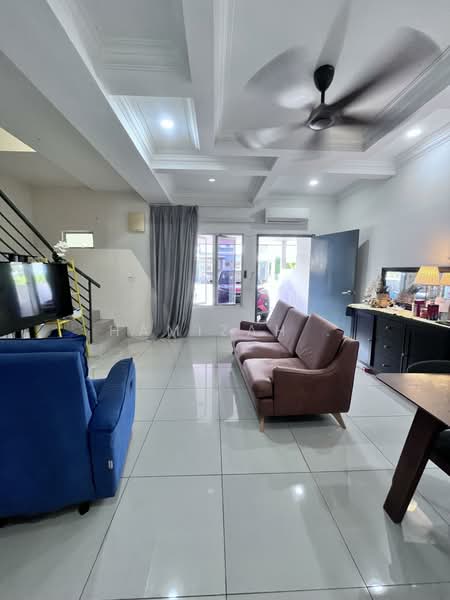 Rumah Teres 2 Tingkat untuk Dijual di Cybersouth (Dengkil) - Hamizah . - Living Room - PropertyGuru.com.my