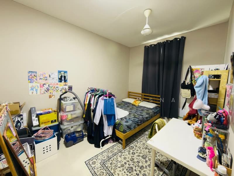 Bungalow for Sale in Bandar Tasik Senangin (Lenggeng) - Zaharah Hasnas - Bedroom - PropertyGuru.com.my