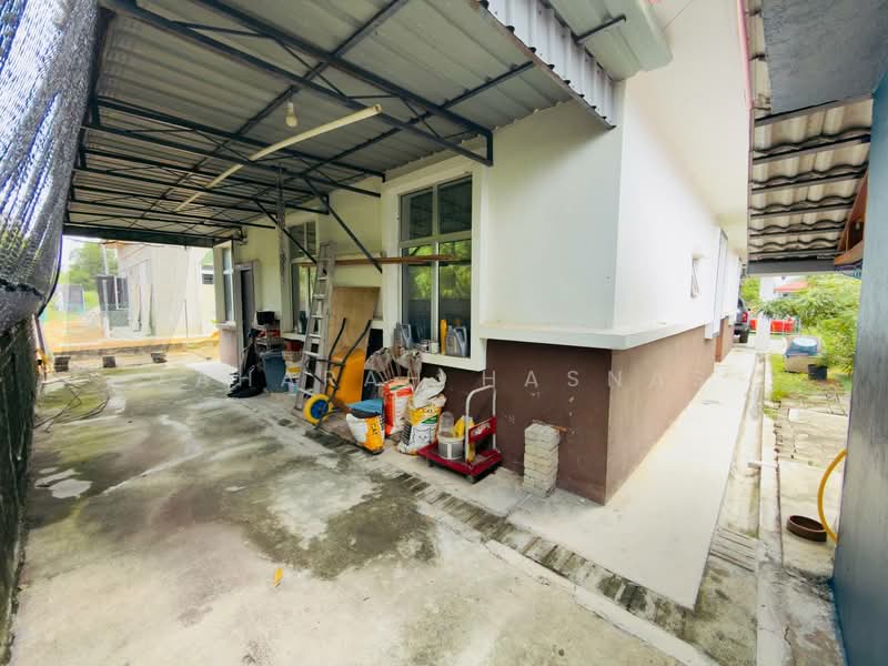 Bungalow for Sale in Bandar Tasik Senangin (Lenggeng) - Zaharah Hasnas - Exterior - PropertyGuru.com.my