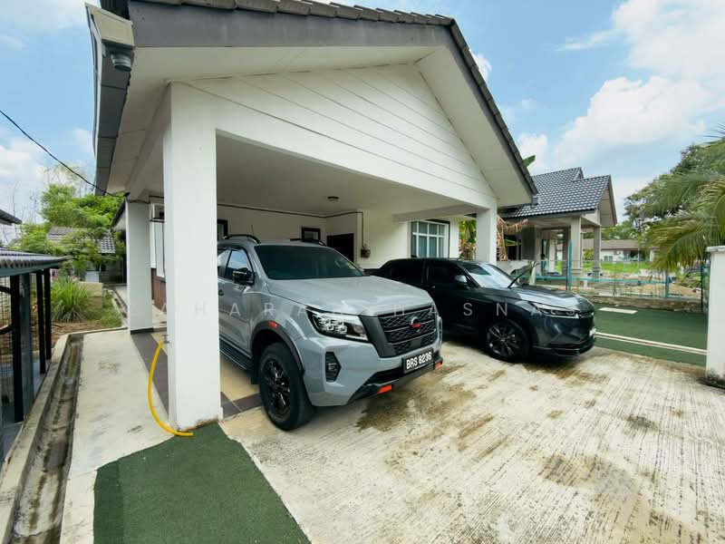 Bungalow for Sale in Bandar Tasik Senangin (Lenggeng) - Zaharah Hasnas - Exterior - PropertyGuru.com.my