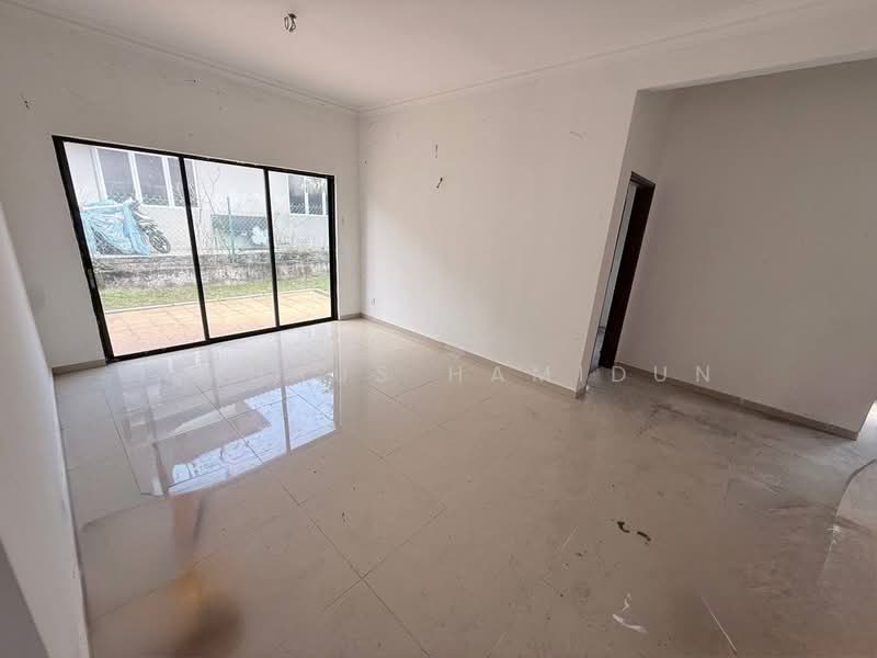 Bungalow for Sale in Taman Astana Indah (Bangi) - Firdaus Hamidun - PropertyGuru.com.my