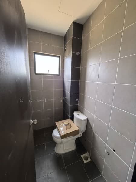 Flat for Sale at Puncak Awani - Callista Goh - Bathroom - PropertyGuru.com.my