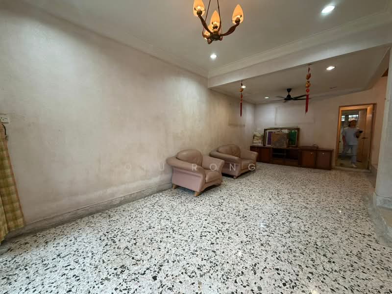 Rumah Teres untuk Dijual di Taman Pasifik Selatan (Batu Pahat) - Qiu Rong - Living Room - PropertyGuru.com.my