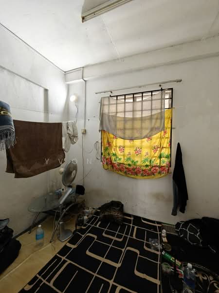 Rumah Flat untuk Dijual di Taman Mutiara Rini - Yvonne Lim - Bedroom - PropertyGuru.com.my
