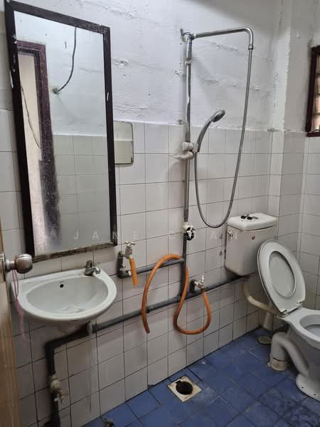 Flat for Sale at Pangsapuri Seri Jasa - Jane Chan - PropertyGuru.com.my