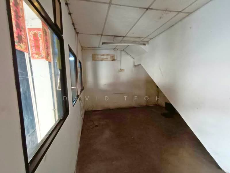 Terrace Factory for Rent in Taman Perindustrian Ringan Usahajaya (Simpang Ampat) - David Teoh - Interior - PropertyGuru.com.my