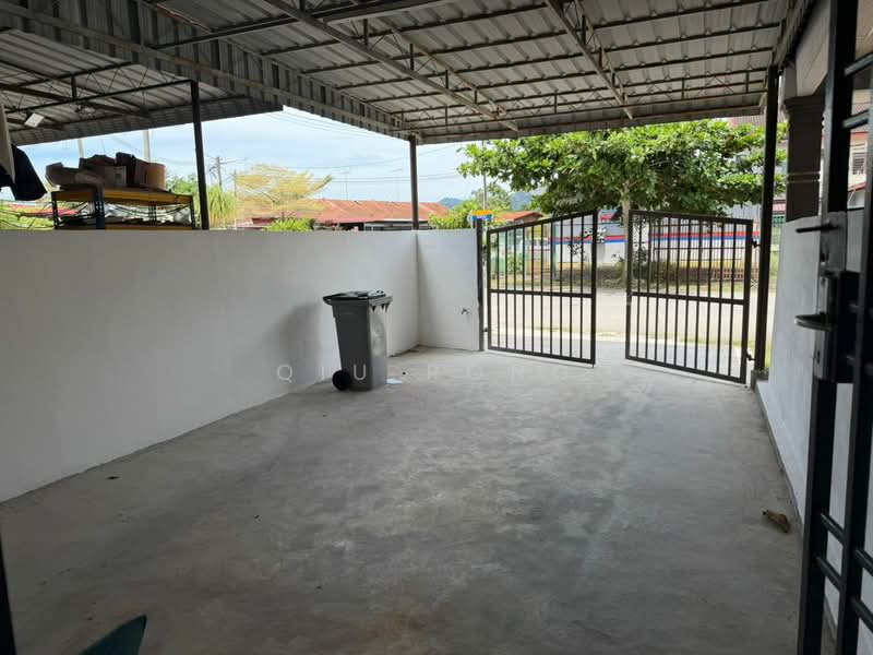 2-storey Terraced House for Rent in Taman Puteri Jaya (Batu Pahat) - Qiu Rong - Exterior - PropertyGuru.com.my