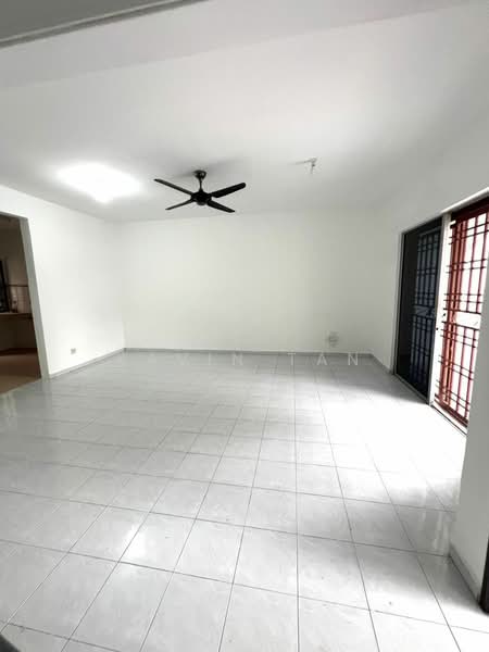 2-storey Terraced House for Sale in Sri Saujana (Kota Tinggi) - Kavin Tan - Living Room - PropertyGuru.com.my