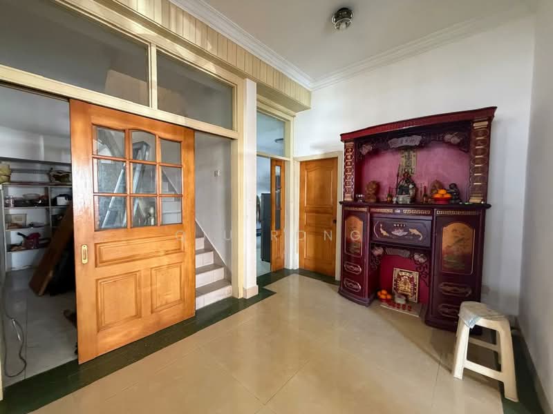 Rumah Teres 2 Tingkat untuk Dijual di Taman Maju (Batu Pahat) - Qiu Rong - Entrance - PropertyGuru.com.my
