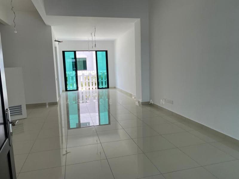 Terraced House for Sale in Bandar Cassia (Batu Kawan) - Ashley Tan - Living Room - PropertyGuru.com.my