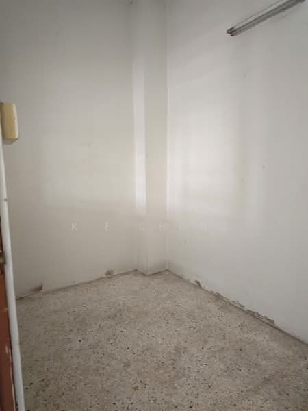 1-storey Terraced House for Sale in Ayer Tawar (Perak) - K F Chong - Interior - PropertyGuru.com.my