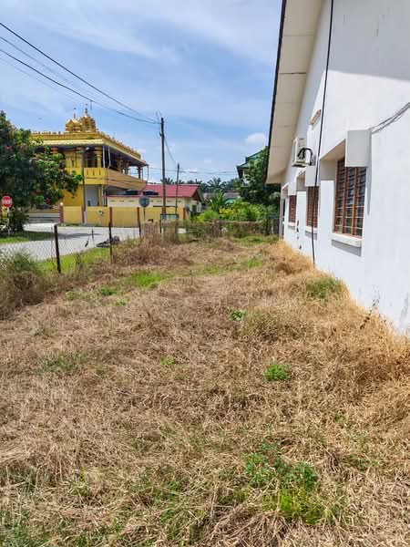1-storey Terraced House for Sale in Ayer Tawar (Perak) - K F Chong - Exterior - PropertyGuru.com.my