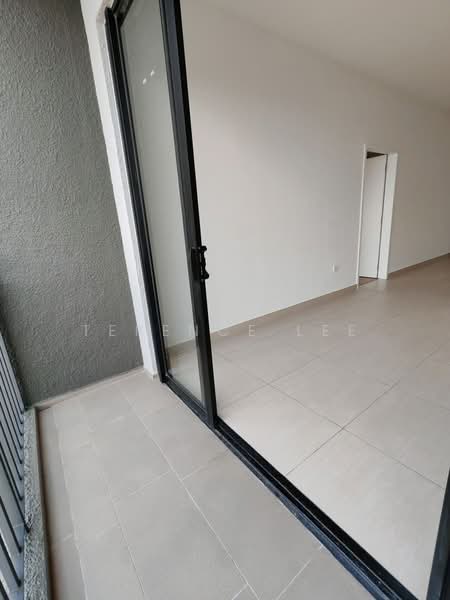 Kondominium untuk Disewa di Tuai Residence - Terence Lee - Balcony - PropertyGuru.com.my