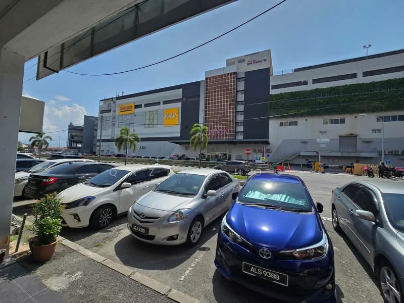 Shop for Rent in Station 18 (Ipoh) - Qazin Khoo - Exterior - PropertyGuru.com.my