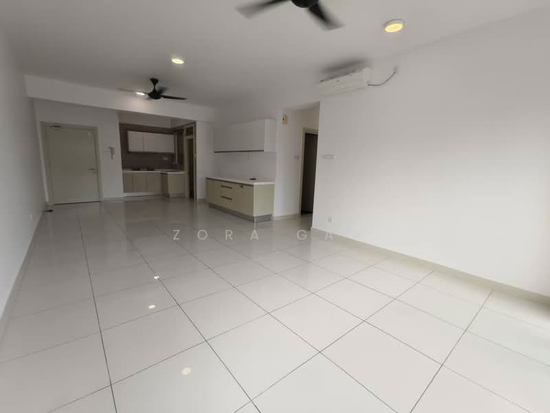 Pangsapuri untuk Dijual di Epic Residence - Zora Gan - Living Room - PropertyGuru.com.my