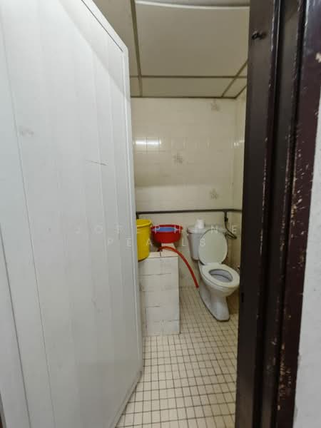 Rumah Teres 2 Tingkat untuk Disewa di Taman Taynton View (Cheras) - Josephine Pea LS - Bathroom - PropertyGuru.com.my