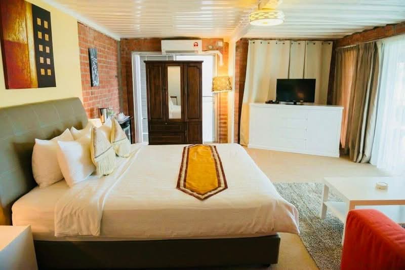 Hotel / Resort for Sale in Kuah (Kedah) - Sam Jamal - Bedroom - PropertyGuru.com.my