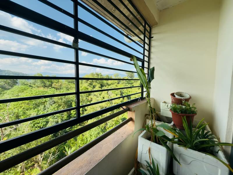 Apartment for Sale at Apartment Sri Hijauan - Zaharah Hasnas - Balcony - PropertyGuru.com.my