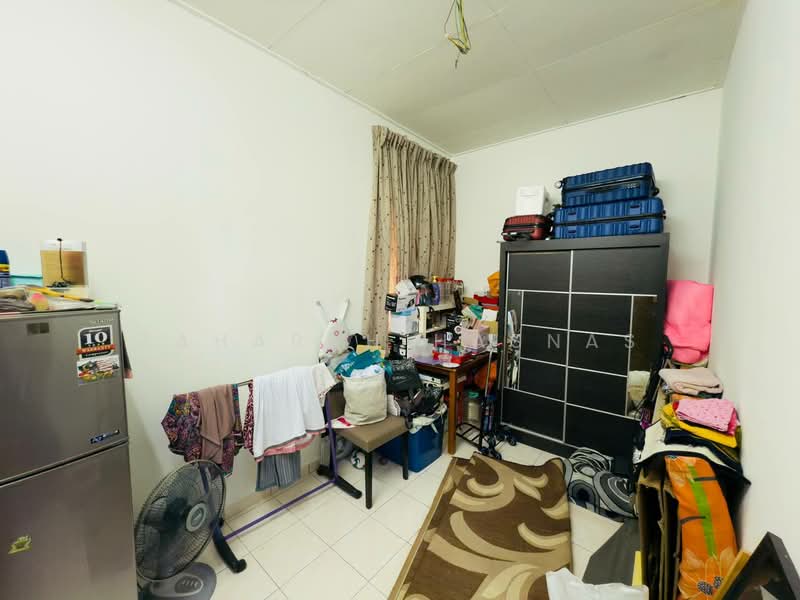 Apartment for Sale at Apartment Sri Hijauan - Zaharah Hasnas - Bedroom - PropertyGuru.com.my