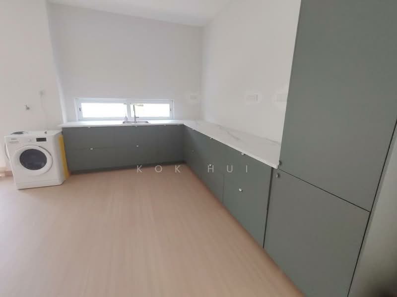 Cluster House for Sale in Eco Spring (Johor Bahru) - Kok Hui - Kitchen - PropertyGuru.com.my