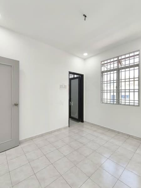 Rumah Teres 2 Tingkat untuk Dijual di Taman Austin Perdana (Tebrau) - Shawn Lim - PropertyGuru.com.my