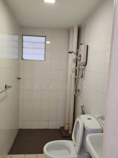 Apartment for Sale at Seri Jati - Terence Lee - Bathroom - PropertyGuru.com.my
