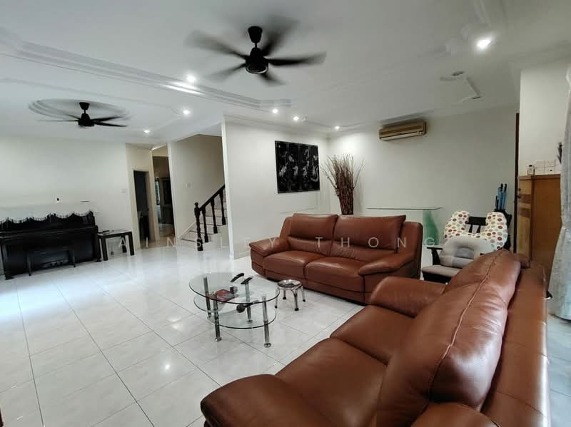 Rumah Berkembar untuk Dijual di Taman Mansion (Ipoh) - Ainsley Thong - Living Room - PropertyGuru.com.my