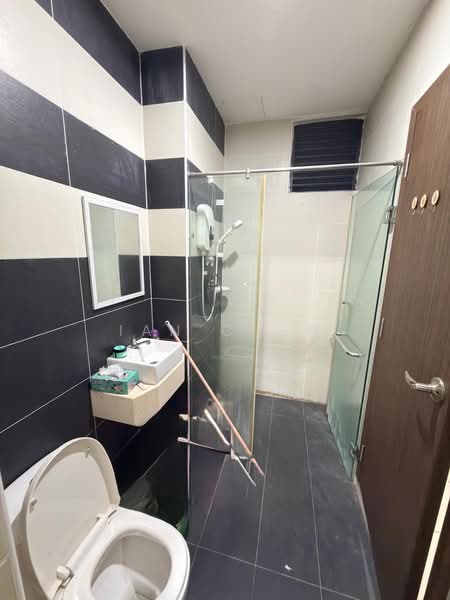 Service Residence for Sale at D'Secret Garden (Pangsapuri Kempas Indah) - Ian Chen - PropertyGuru.com.my