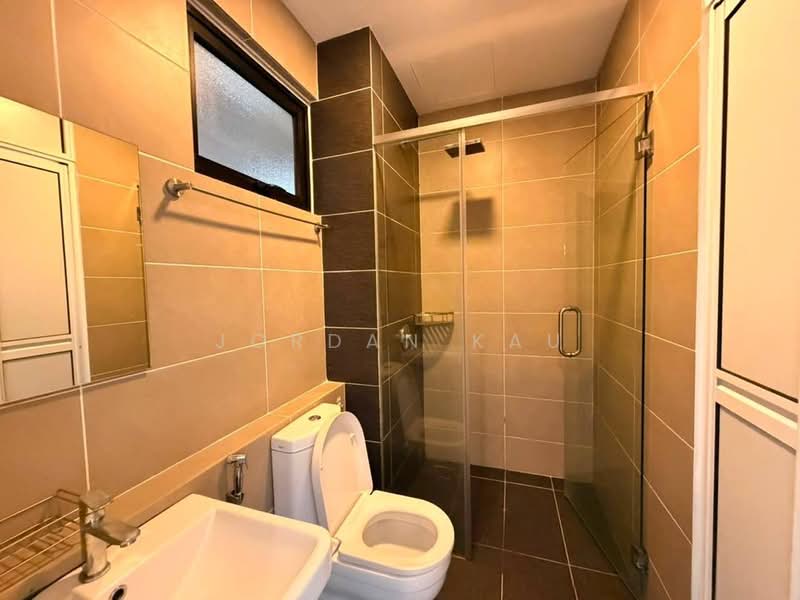 Service Residence for Rent at D'Pristine - Jordan . - PropertyGuru.com.my