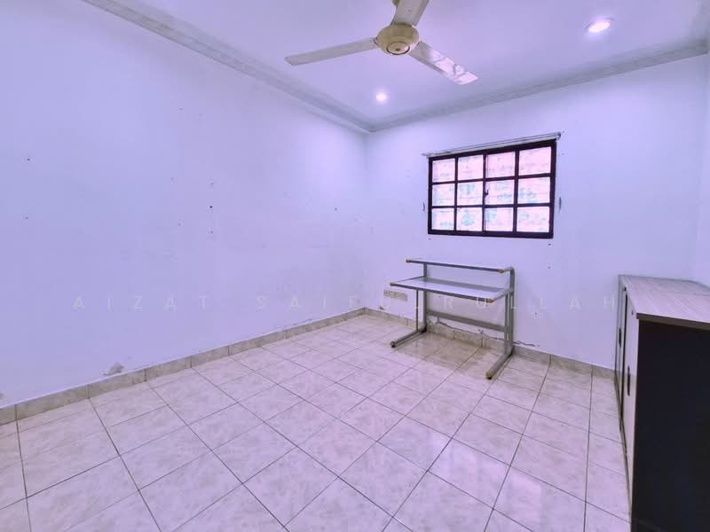 Rumah Teres 2 Tingkat untuk Dijual di Kota Damansara (Selangor) - Aizat Saifulrullah - PropertyGuru.com.my