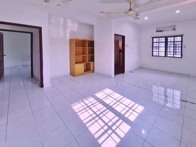 Rumah Teres 2 Tingkat untuk Dijual di Kota Damansara (Selangor) - Aizat Saifulrullah - PropertyGuru.com.my