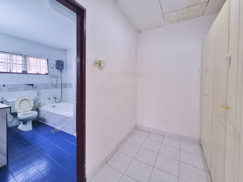Rumah Teres 2 Tingkat untuk Dijual di Kota Damansara (Selangor) - Aizat Saifulrullah - PropertyGuru.com.my