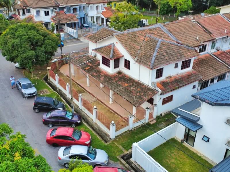 Rumah Teres 2 Tingkat untuk Dijual di Kota Damansara (Selangor) - Aizat Saifulrullah - PropertyGuru.com.my