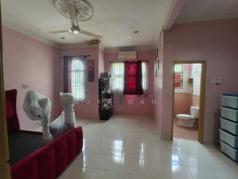 Tanah Kediaman untuk Dijual di Taman Desa Cemerlang (Ulu Tiram) - Zora Gan - Living Room - PropertyGuru.com.my
