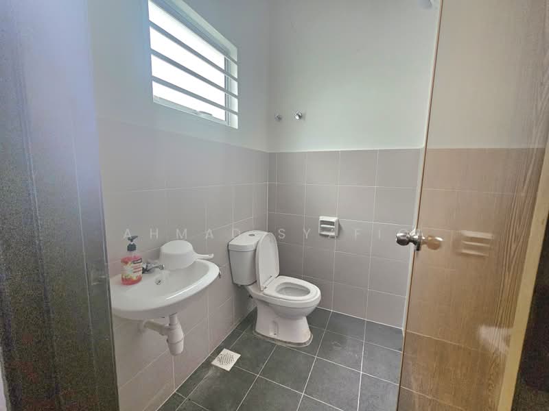 2-storey Terraced House for Sale in Kota Warisan (Sepang) - Ahmad Syafiq - PropertyGuru.com.my