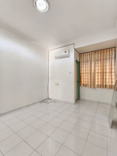 Rumah Teres 2 Tingkat untuk Dijual di Taman Desa Cemerlang (Ulu Tiram) - Han Yong Ang - Interior - PropertyGuru.com.my
