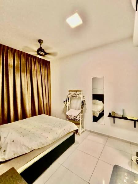 Service Residence for Sale at D'Summit Residences - Wendy Wong - Bedroom - PropertyGuru.com.my